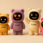 5 euno de différentes taille et de différentes couleurs souriant